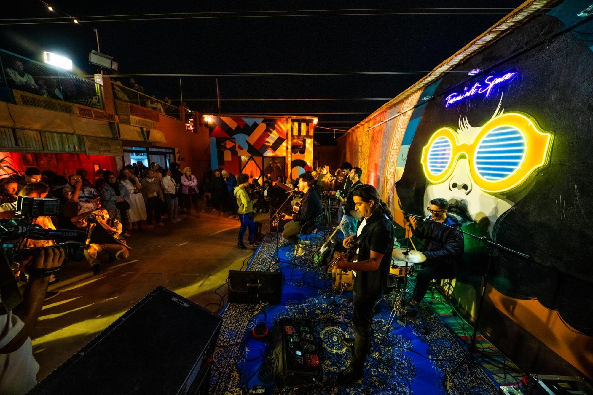Taman'Art Space Аит Бен Хаду Екстериор снимка